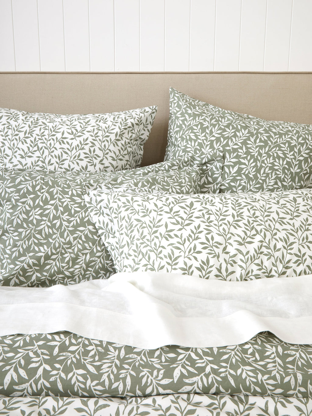 Garden Path Duvet Cover Set | Green Leaf-2