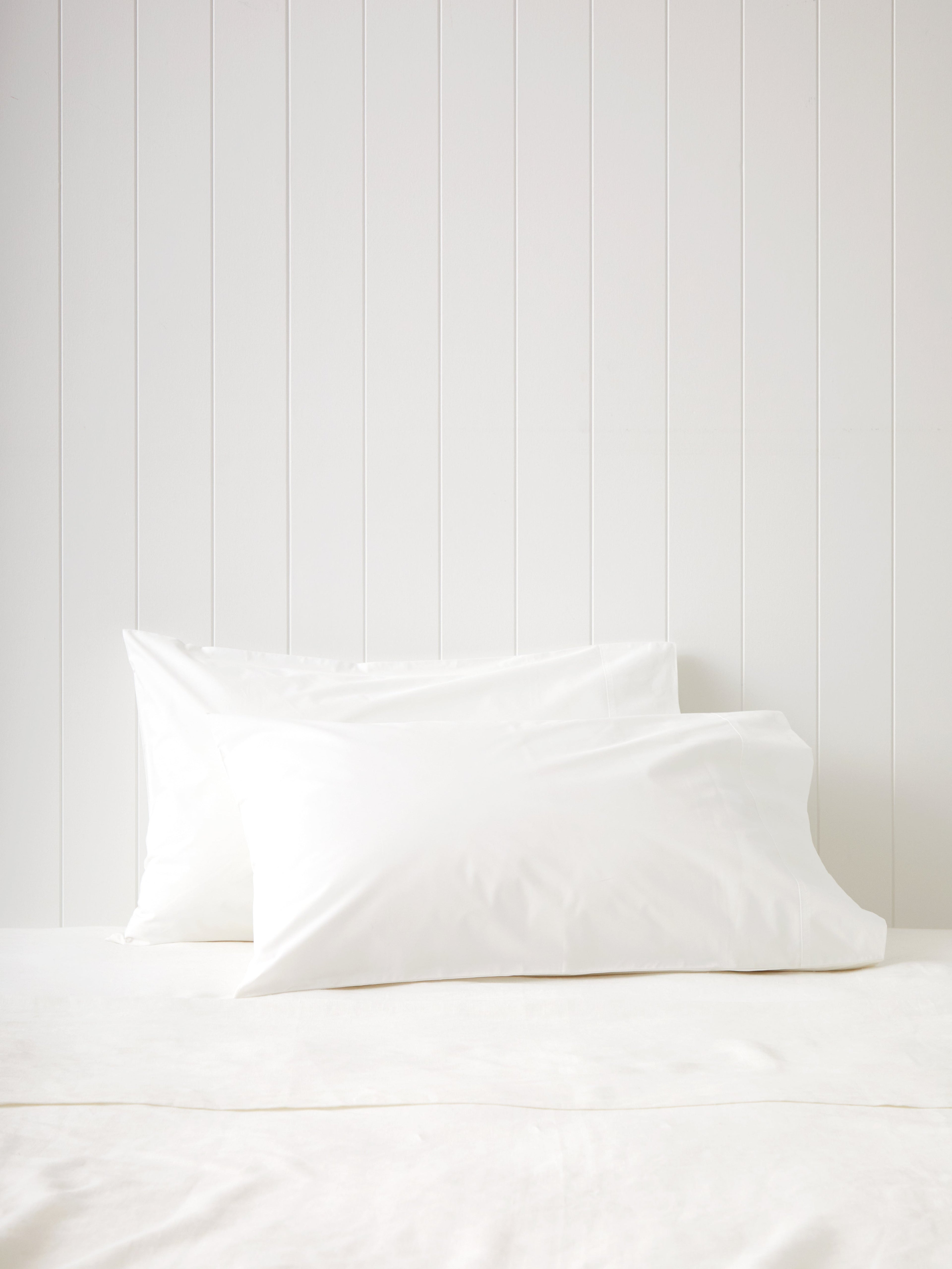 Heirloom Standard Pillowcase Set | White-1