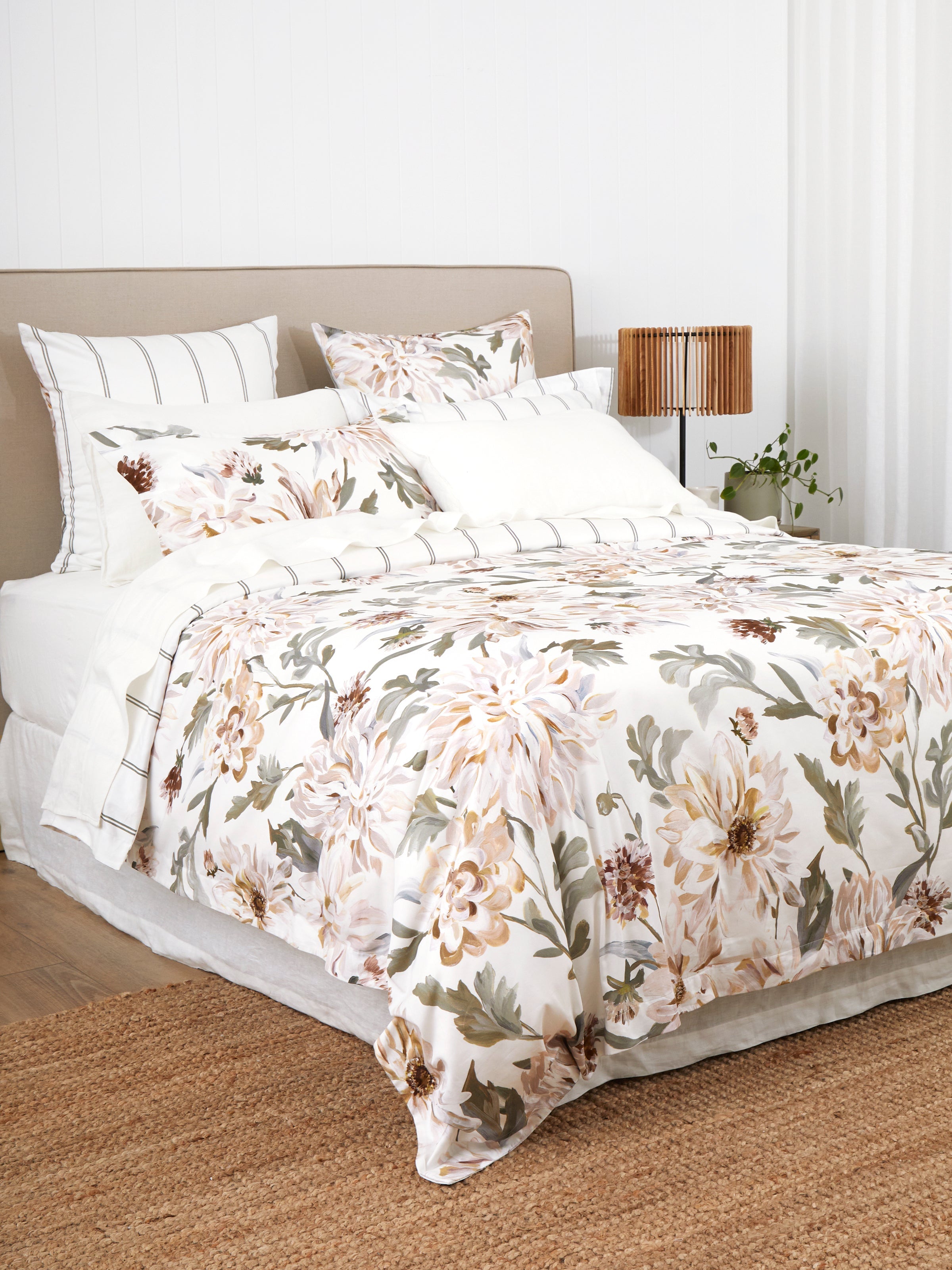 In Bloom Duvet Cover Set | Floral-3
