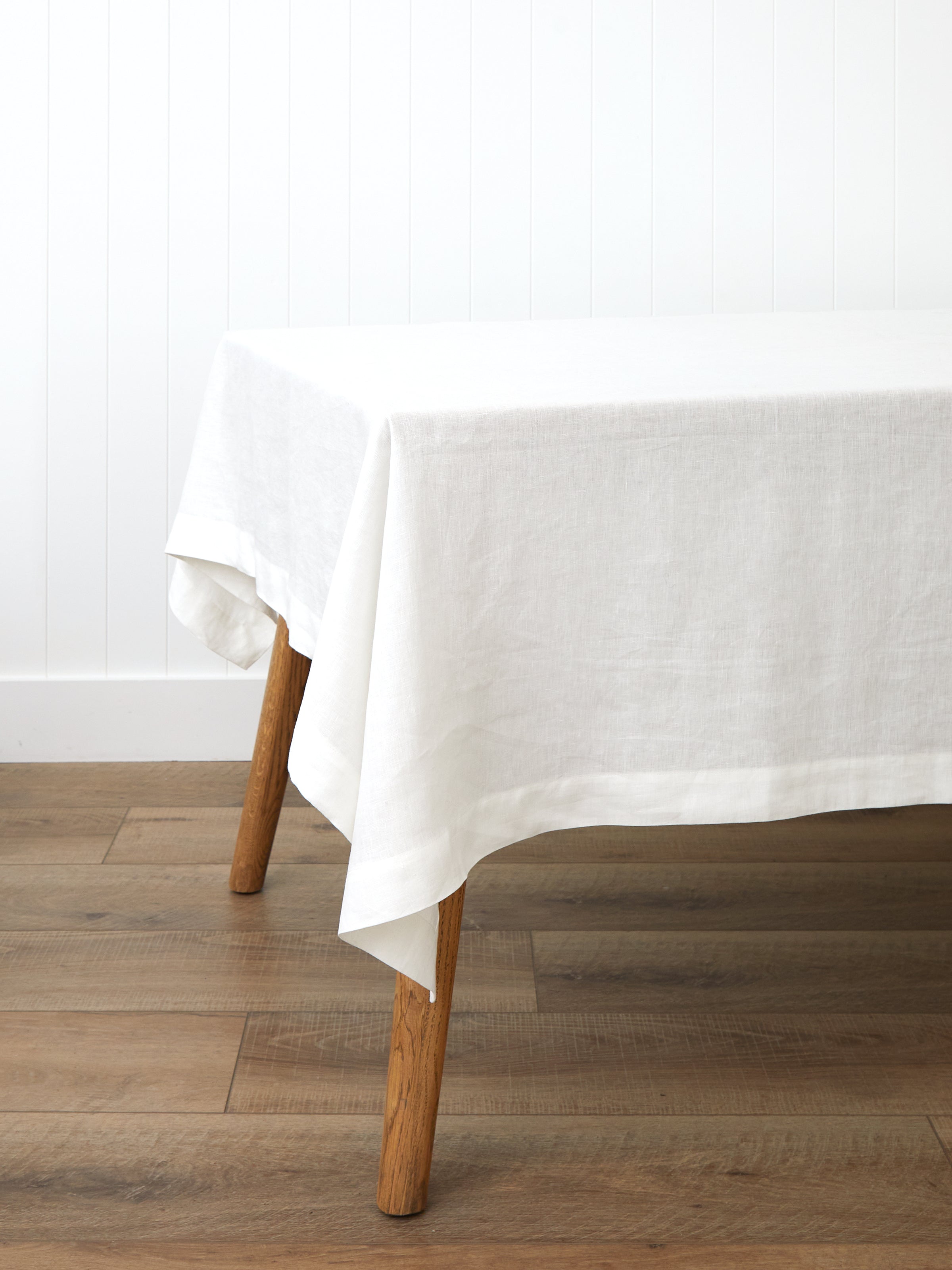 Loft Linen Tablecloth | White-1
