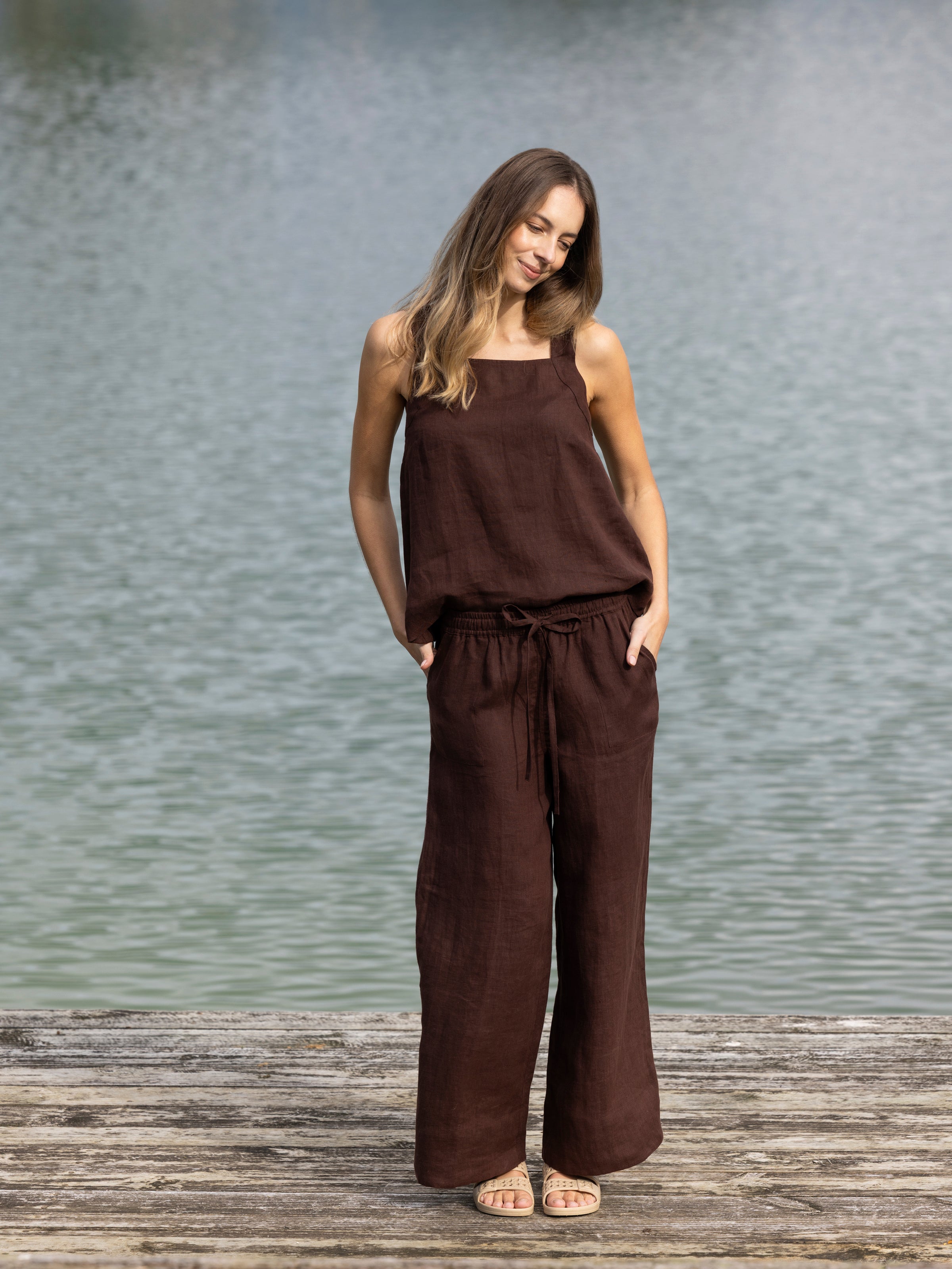 Monaco Linen Wide Strap Top | Chocolate-3