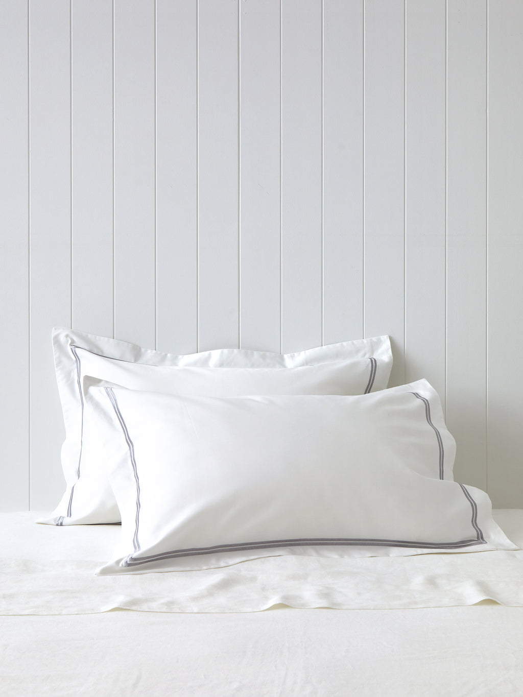 Monarch Oxford Pillowcase Set | Grey White-1