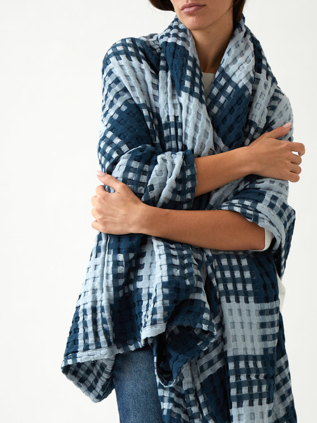 Arlo Waffle Blanket | Blue / Navy-2