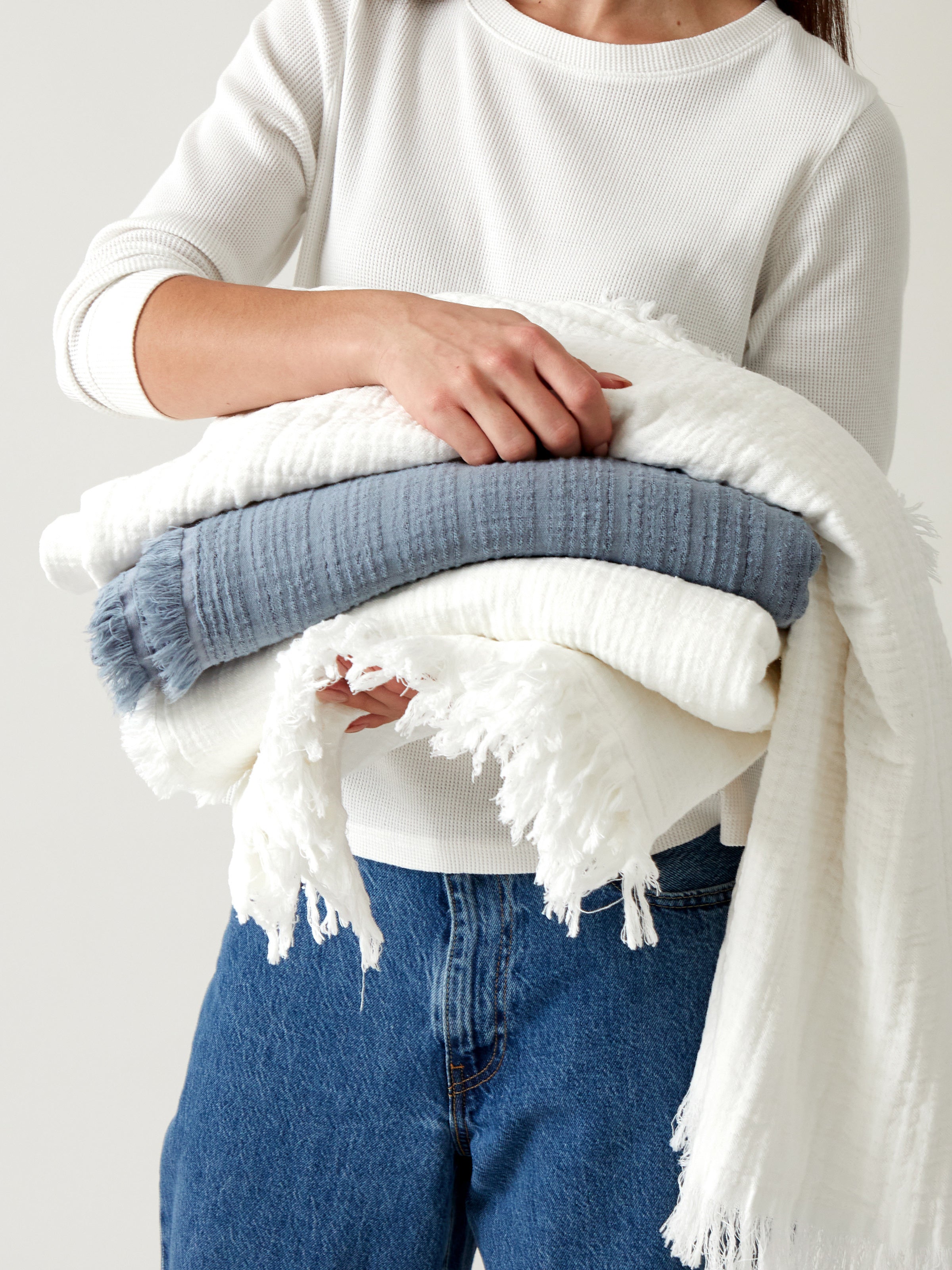 Rome Throw | Blue-3